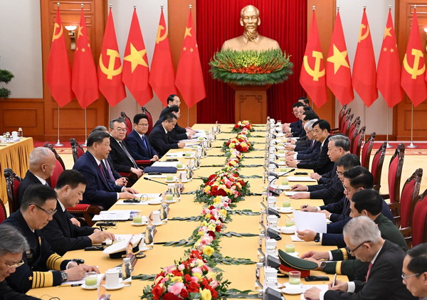 习近平同越共中央总书记苏林举行会谈3_缩小大小.jpeg